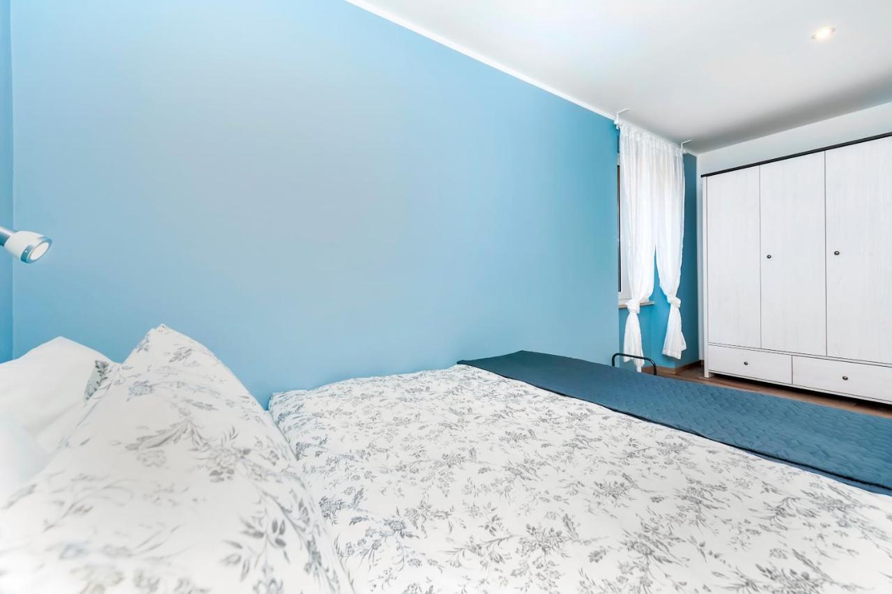 Otto Apartment With Sea View And Parking Rovinj Exterior foto